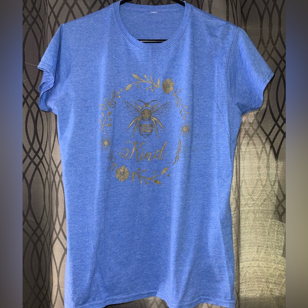 Tshirt Blue Kind